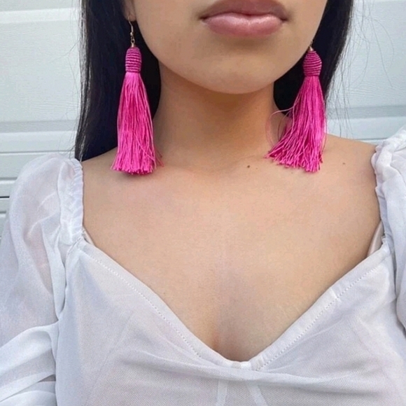Boutique Jewelry - 💖 2/$30 Hot pink long boho tassel Fringe barbie cocktail party prom earrings